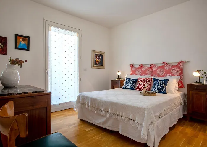 Sardinia Re - Residenza Mazzini Апартаменты