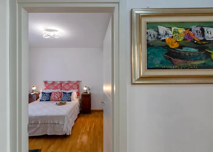 Sardinia Re - Residenza Mazzini * Альгеро