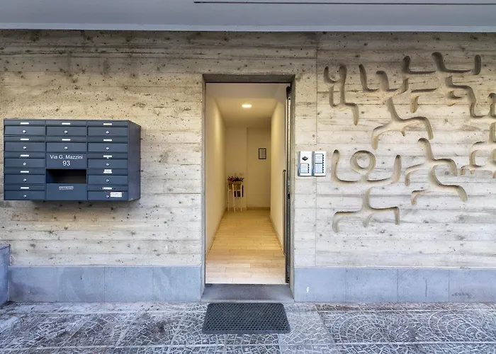 Sardinia Re - Residenza Mazzini * Альгеро