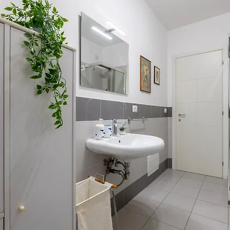 Sardinia Re - Residenza Mazzini דירה